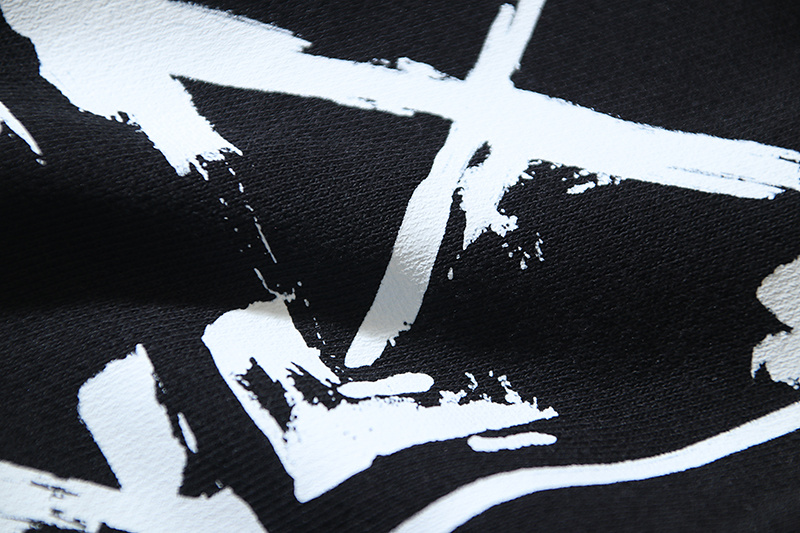 Off-White Graffiti Arrow Heavyweight Shorts 1371