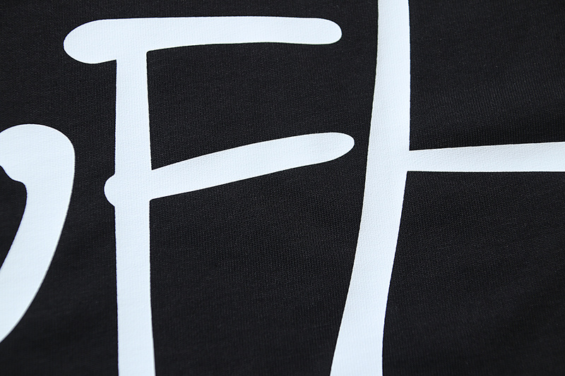Off-White Logo Graphic Heavyweight T-Shirt H110 1388