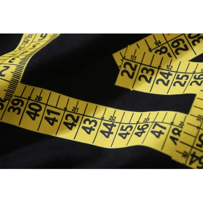 Off-White Measuring Tape Arrow Heavyweight T-Shirt H100 1155 02