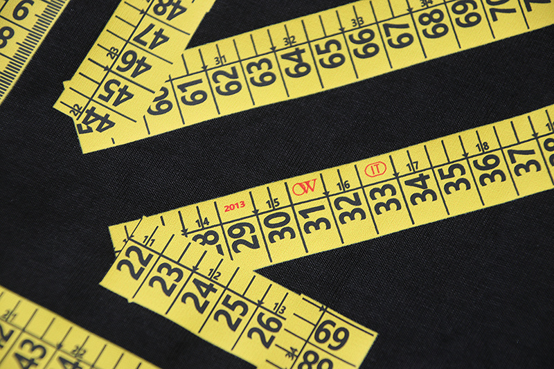 Off-White Measuring Tape Arrow Heavyweight T-Shirt H100 1155