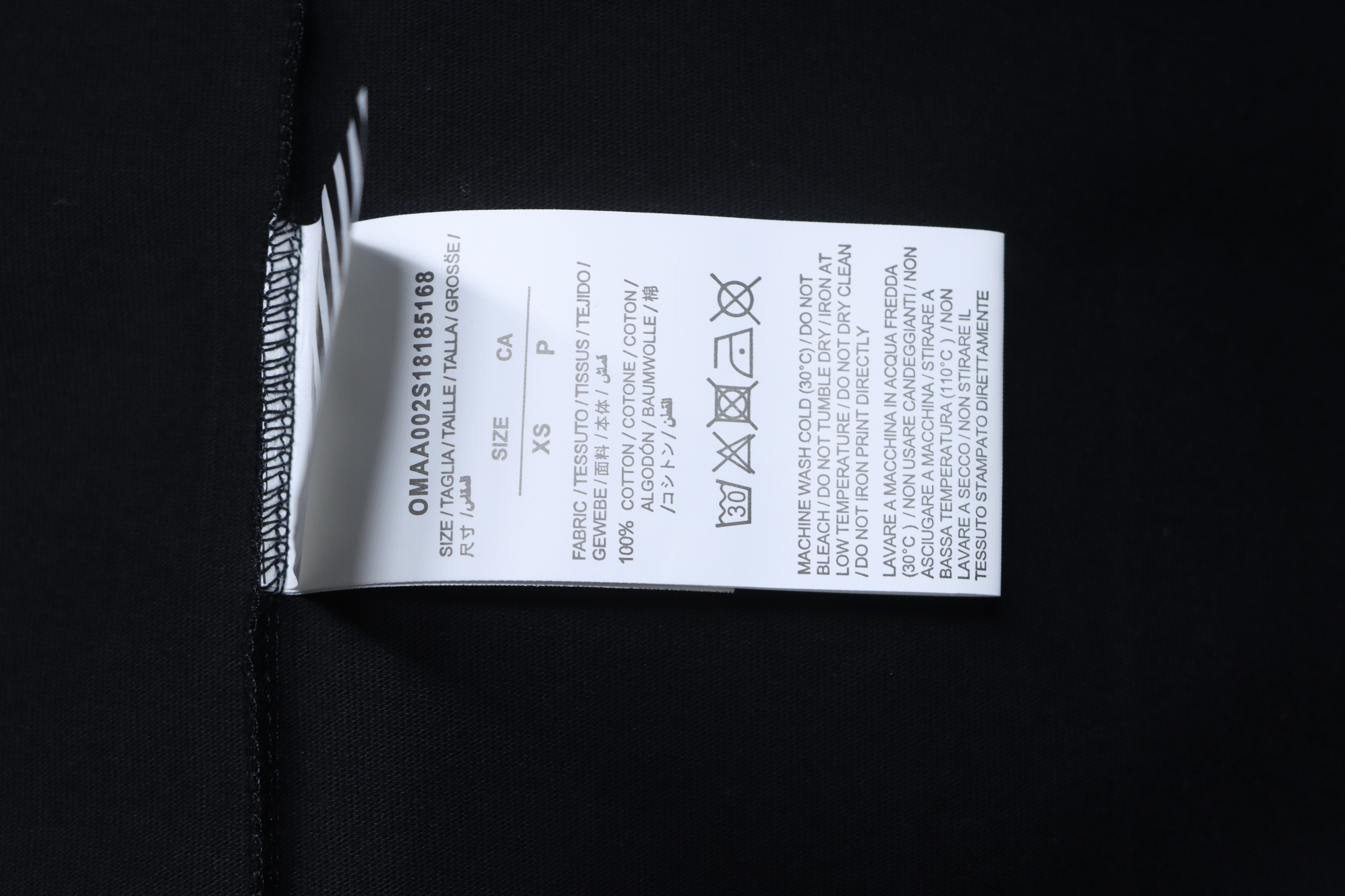 Off-White Oil Painting Graphic T-Shirt Black H150