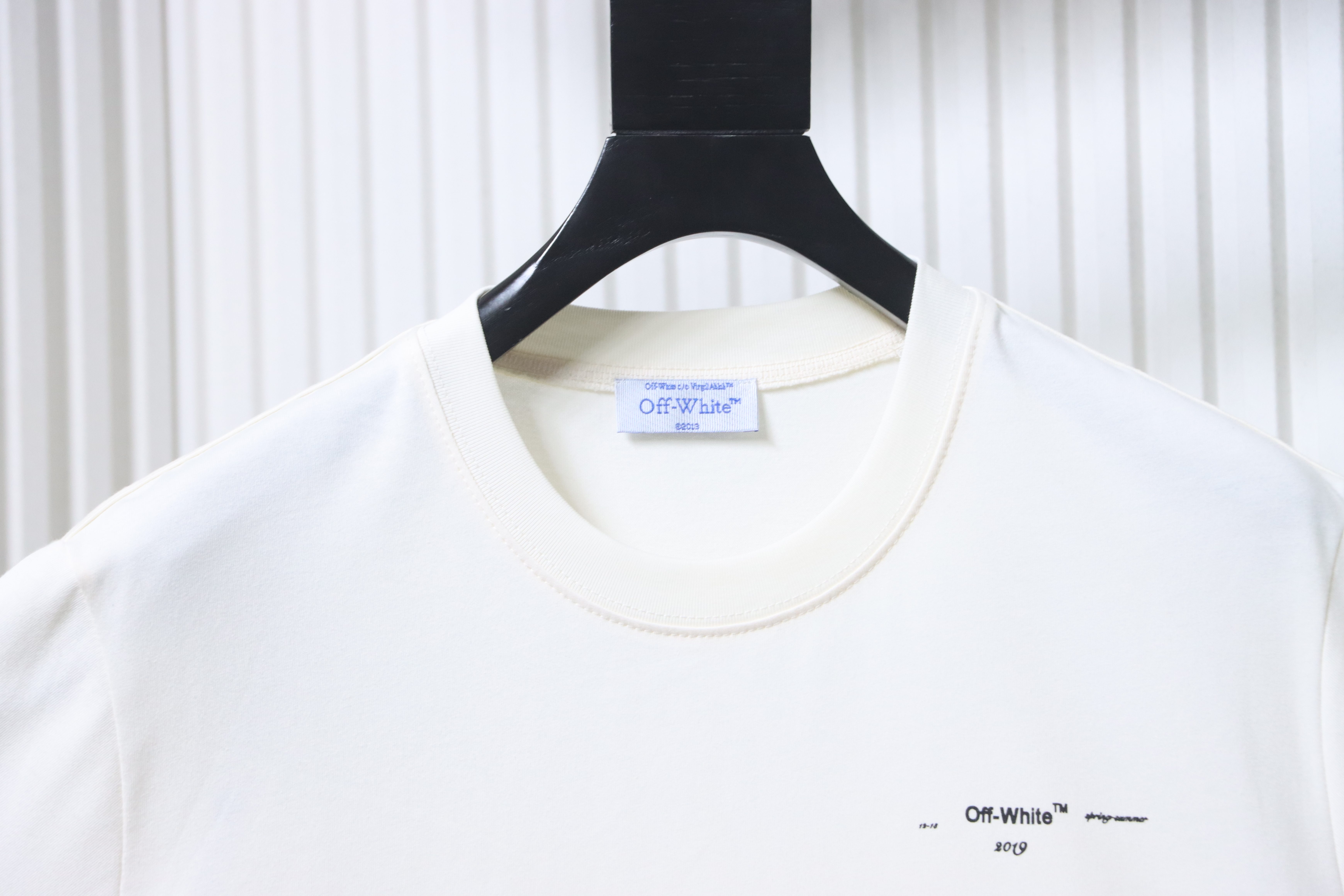 Off-White Oil Painting Graphic T-Shirt White H150
