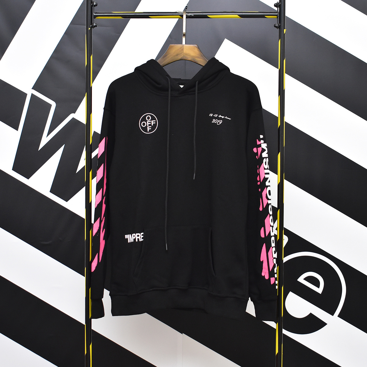 Off-White Terry Fleece Graphic Sweatshirt 812