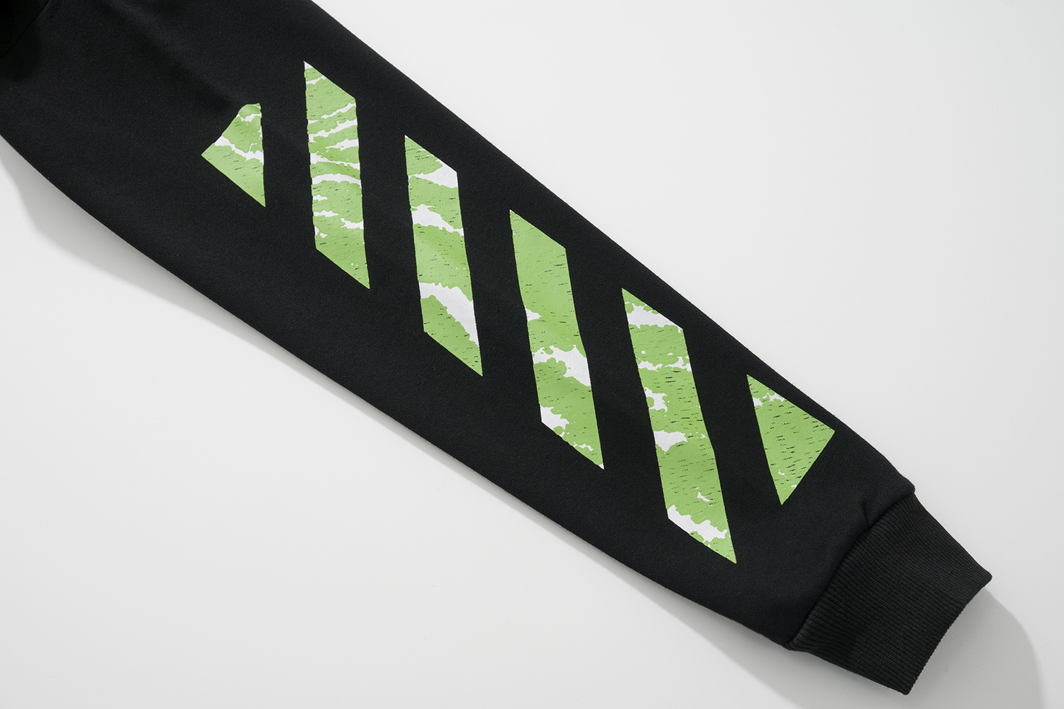 Off-White White Graphic  Sweatshirt 877