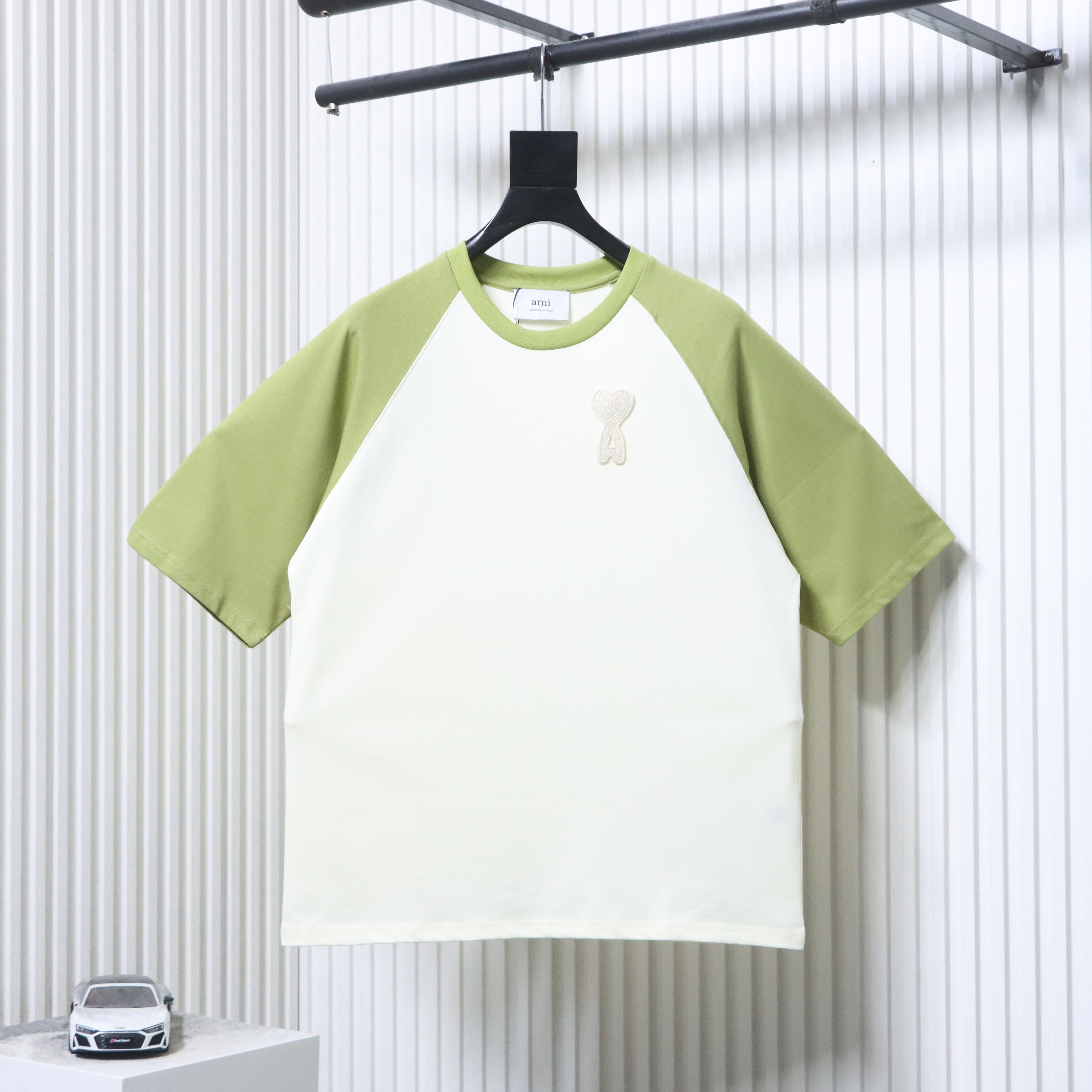 Amiri 26SS Colorblock Raglan Green T-Shirt h150