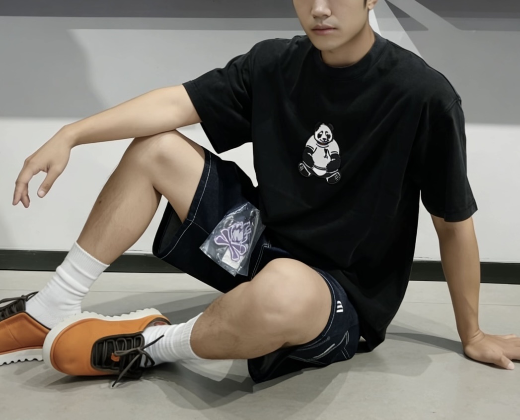 Amiri 26SS Panda Embroidered Black T-Shirt h140