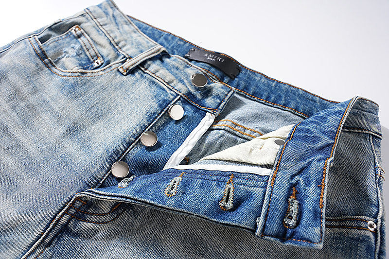 Amiri Distressed Light Blue Jeans H200 AM316