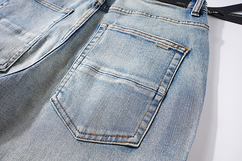 Amiri Distressed Light Blue Jeans H200 AM316