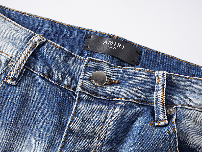 Amiri Distressed Slim Fit Light Blue Jeans H200 AM323