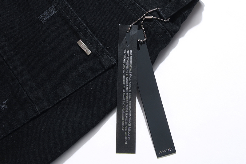 Amiri Logo Patch Black Jeans H200 AM301