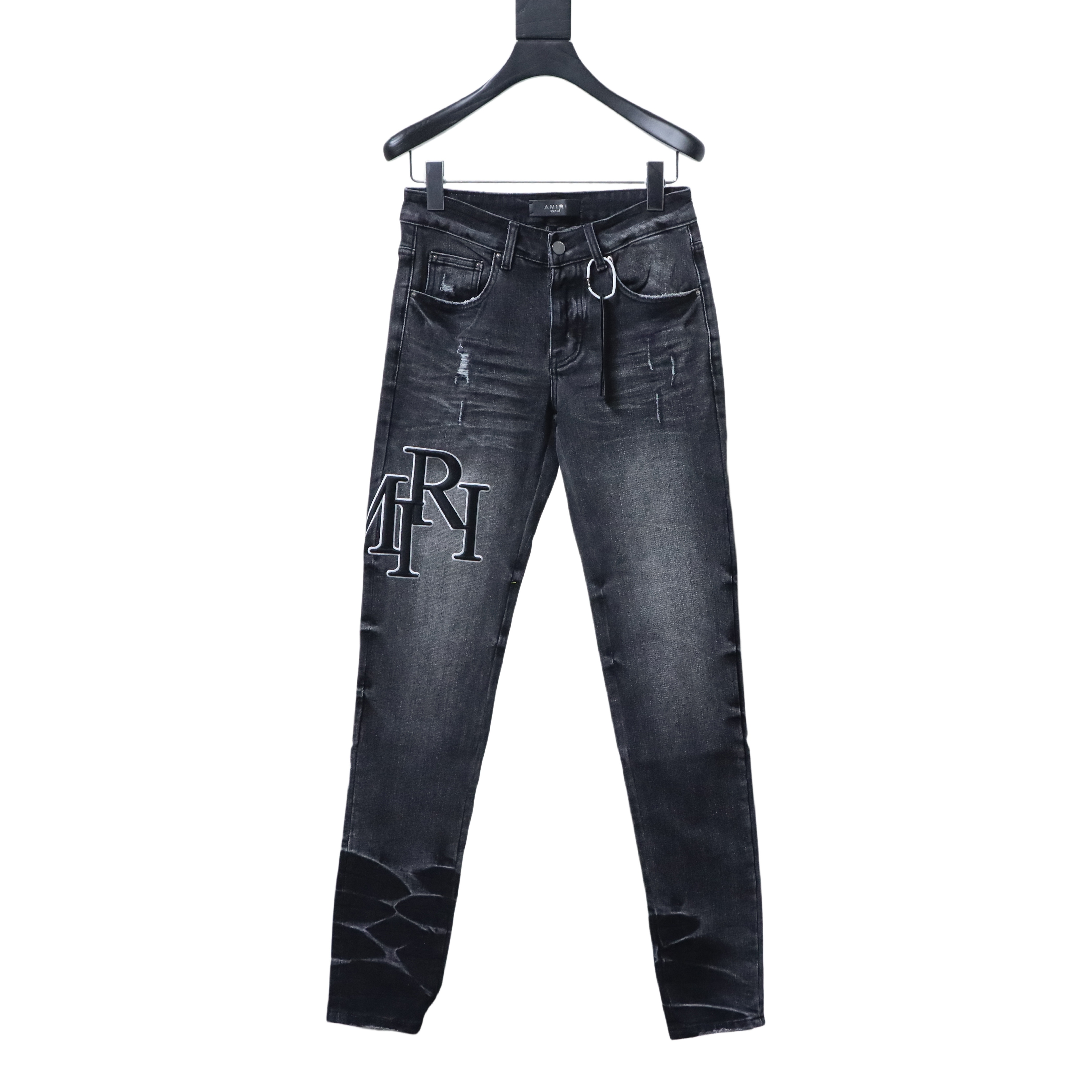Amiri Logo Patch Distressed Jeans H200 AM606