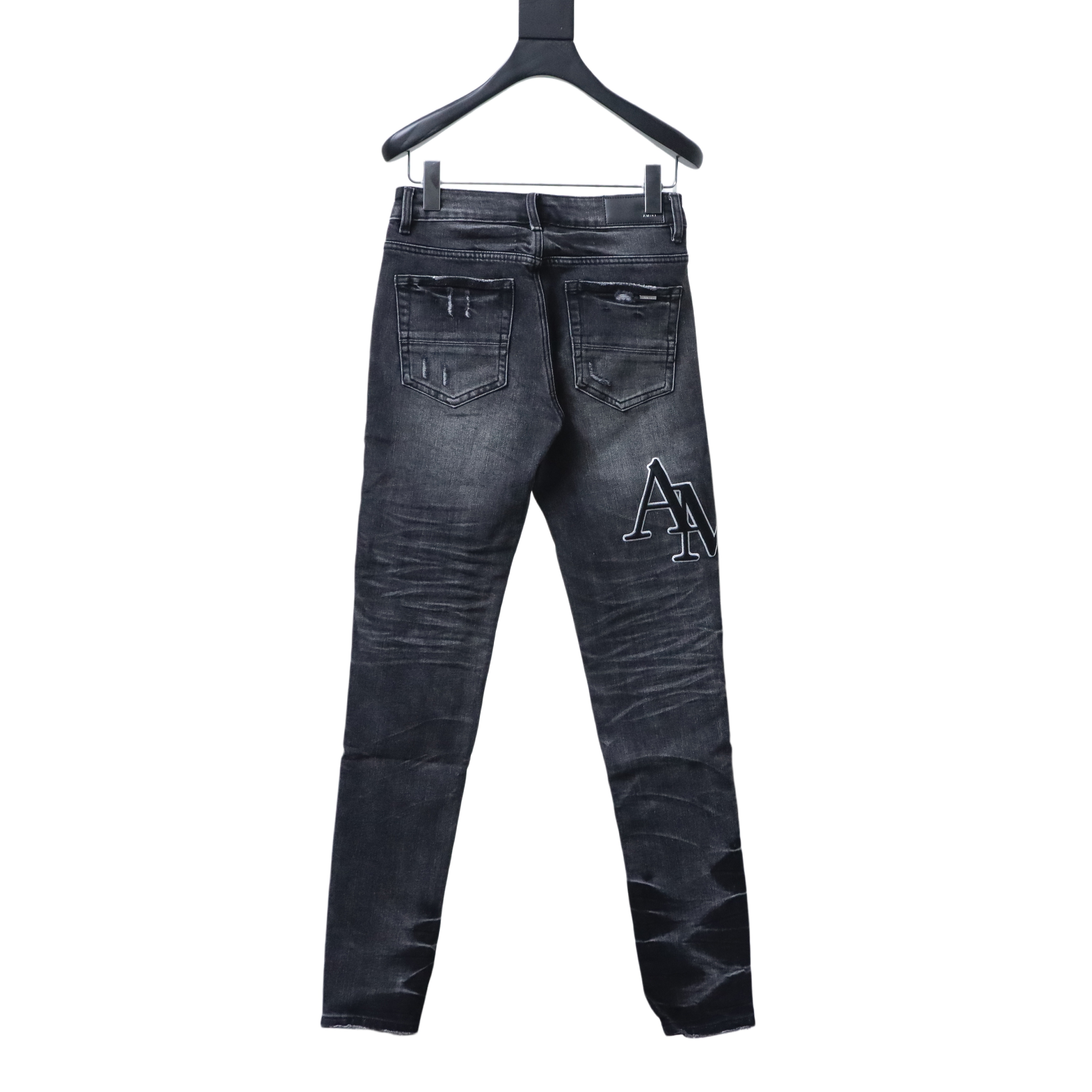 Amiri Logo Patch Distressed Jeans H200 AM606