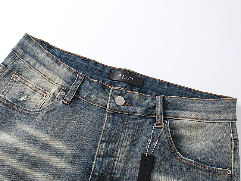 Amiri Logo Patch Light Blue Denim Shorts H200 AM603