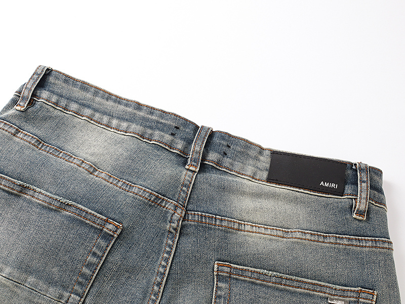 Amiri Logo Patch Light Blue Denim Shorts H200 AM603