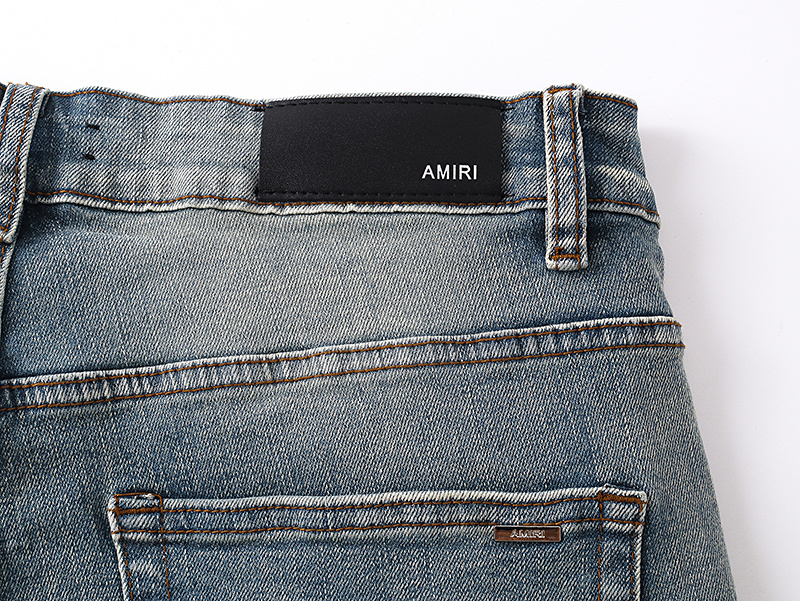 Amiri Logo Patch Light Blue Denim Shorts H200 AM606