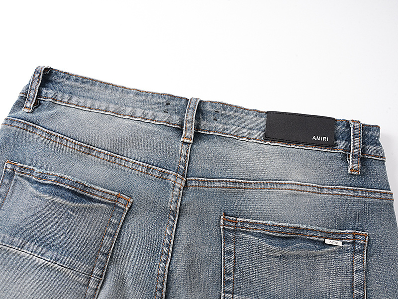 Amiri Logo Patch Light Blue Denim Shorts H200 AM607