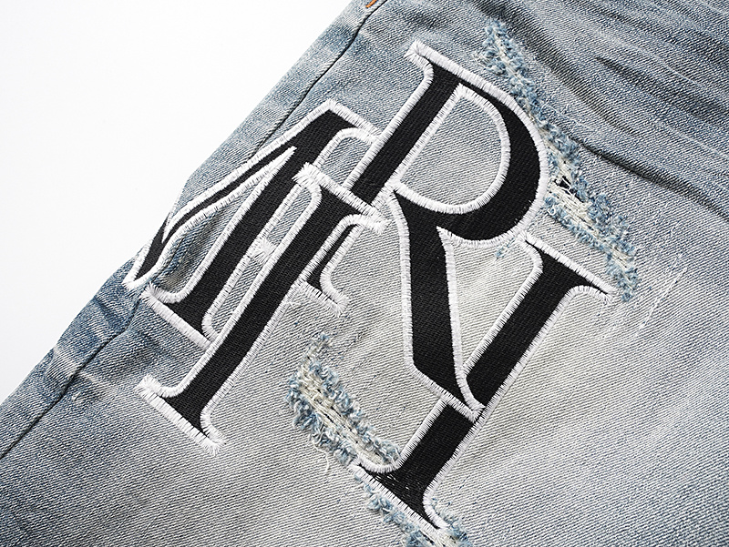 Amiri Logo Patch Light Blue Denim Shorts H200 AM607