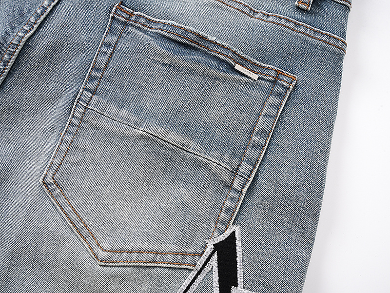 Amiri Logo Patch Light Blue Denim Shorts H200 AM607
