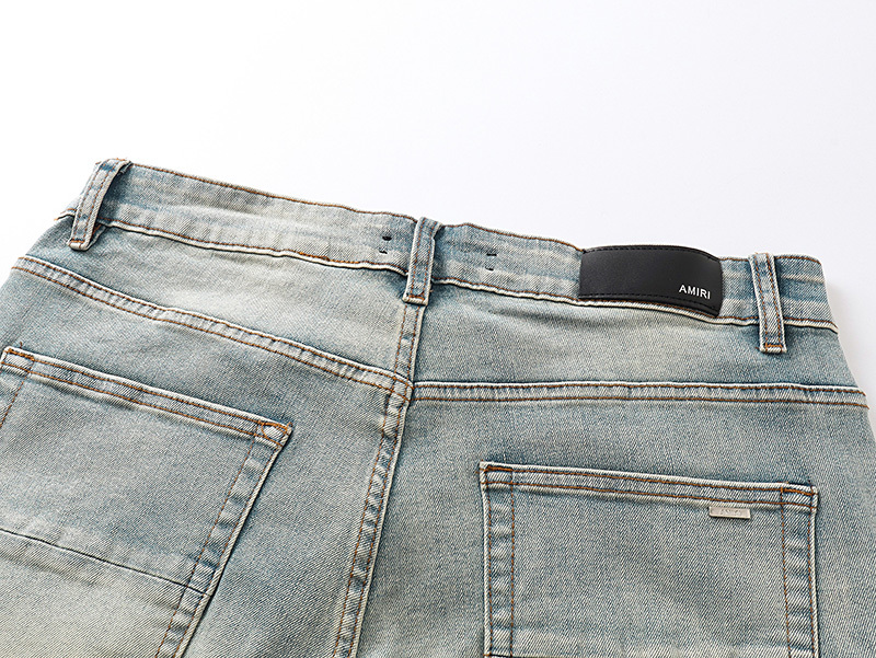 Amiri Logo Patch Light Blue Denim Shorts H200 AM609