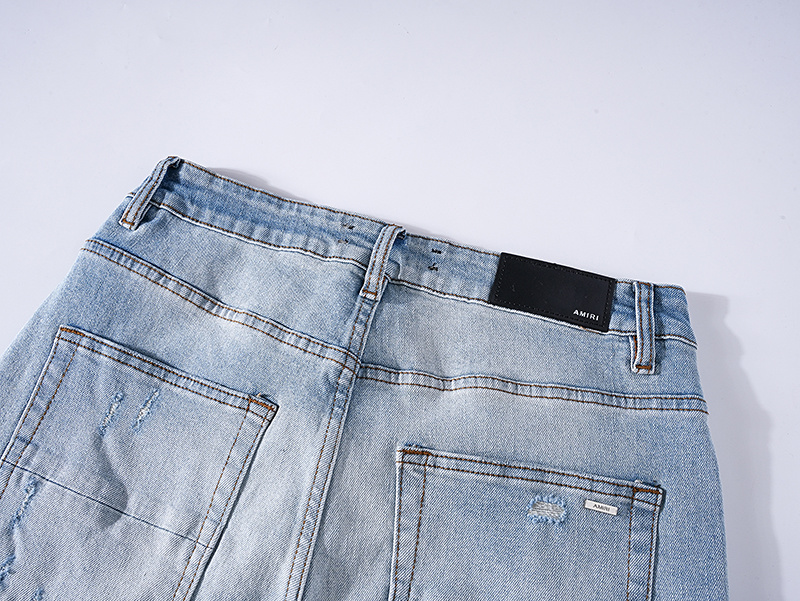 Amiri Logo Patch Light Blue Jeans H200 AM324