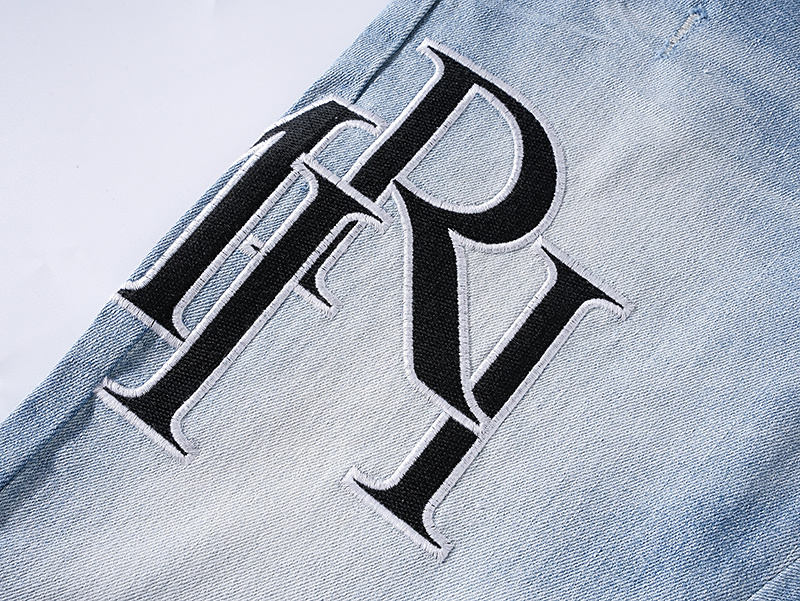 Amiri Logo Patch Light Blue Jeans H200 AM324