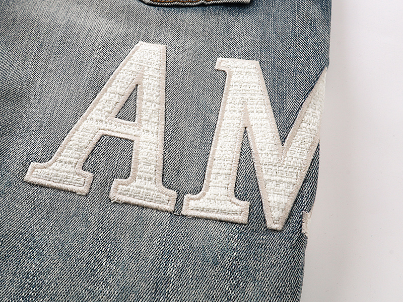 Amiri Logo Patch Light Blue Jeans H200 AM340