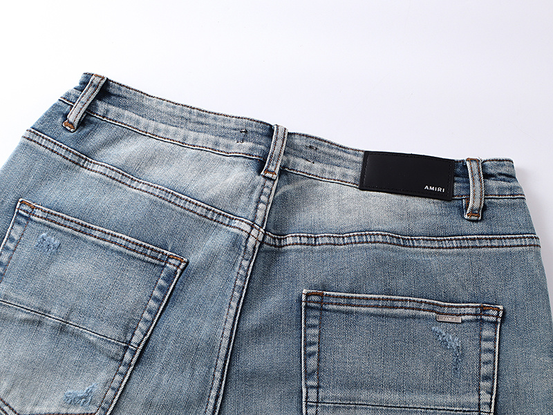 Amiri Logo Patch Light Blue Jeans H200 AM347