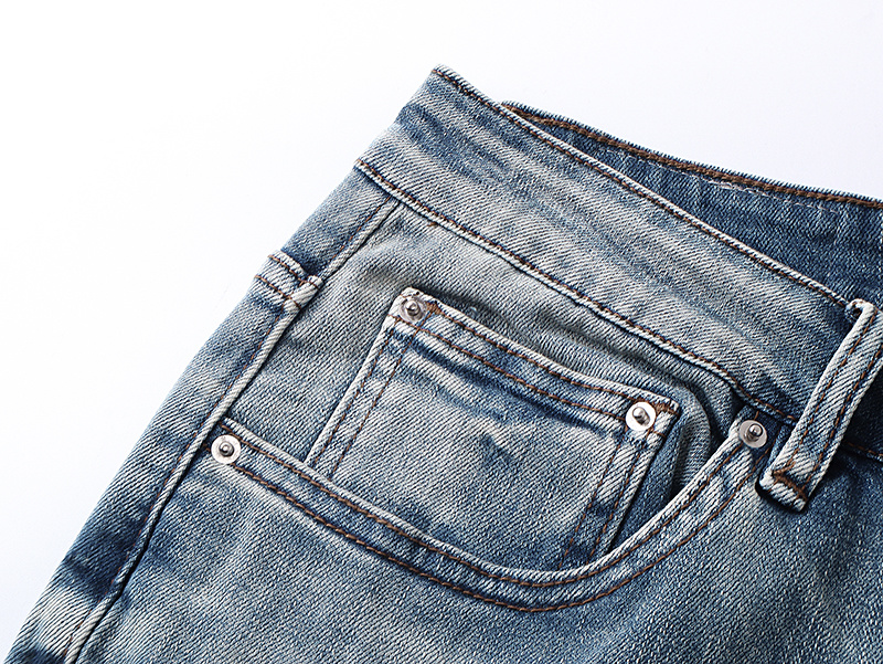 Amiri Logo Patch Light Blue Jeans H200 AM347