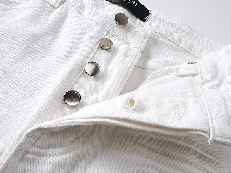 Amiri Logo Patch White Jeans H200 AM333