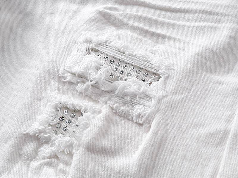 Amiri Logo Patch White Jeans H200 AM333