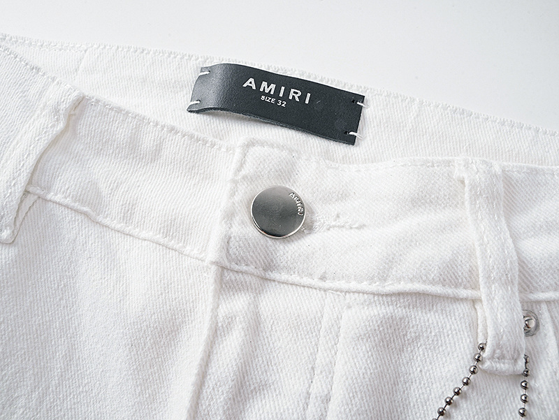Amiri Logo Patch White Jeans H200 AM334