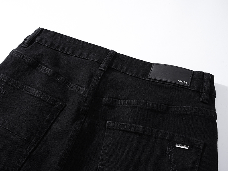 Amiri Tapered Cargo Black Jeans H200 AM331