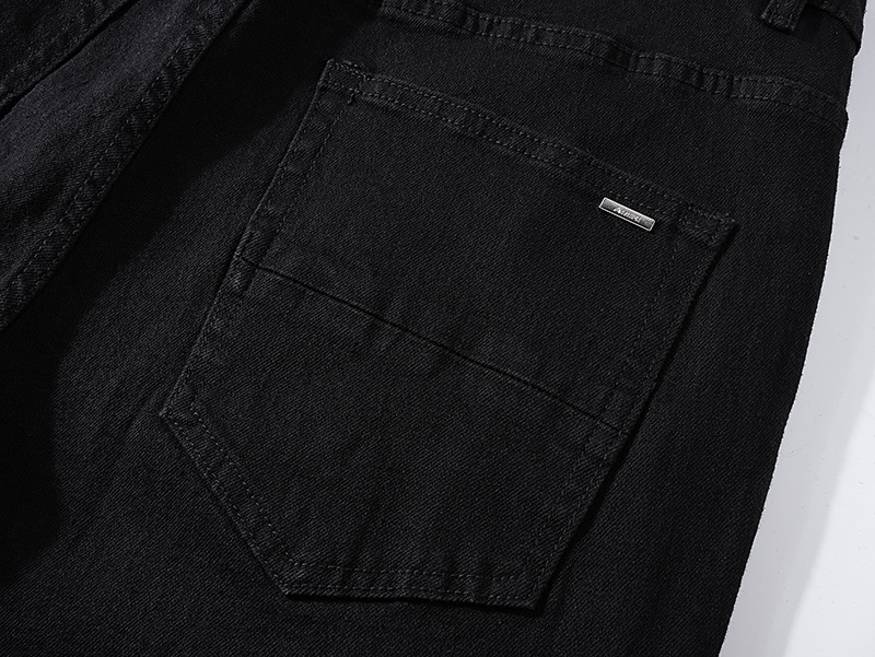 Amiri Tapered Distressed Black Jeans H200 AM330