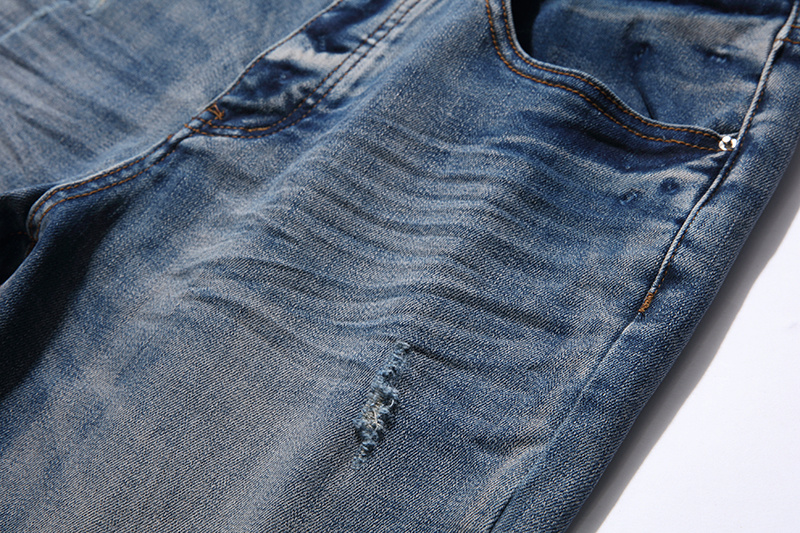 Amiri Washed Logo Light Blue Jeans H200 AM305