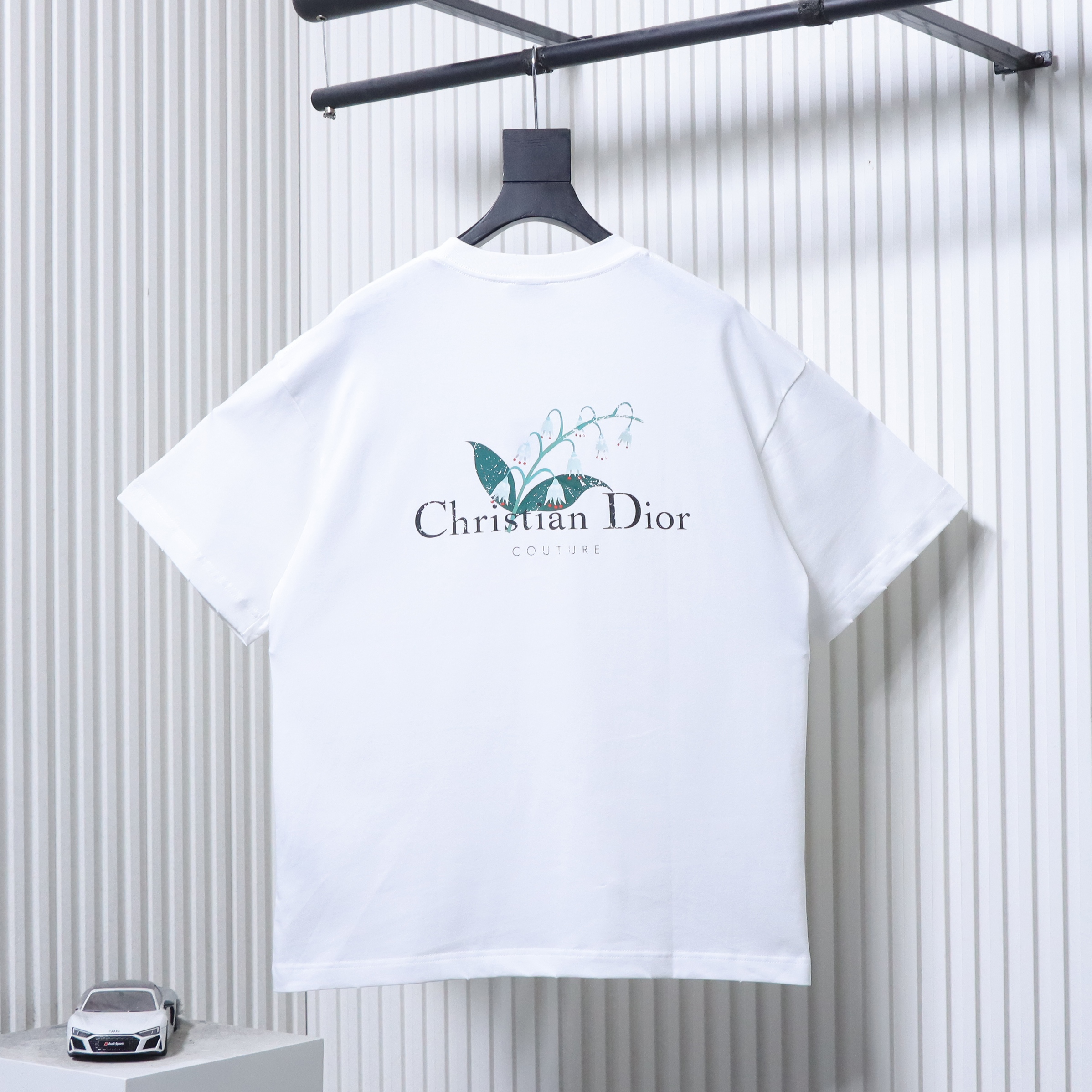 Dior 25SS Lily of the Valley Distressed Print T-Shirt White H140