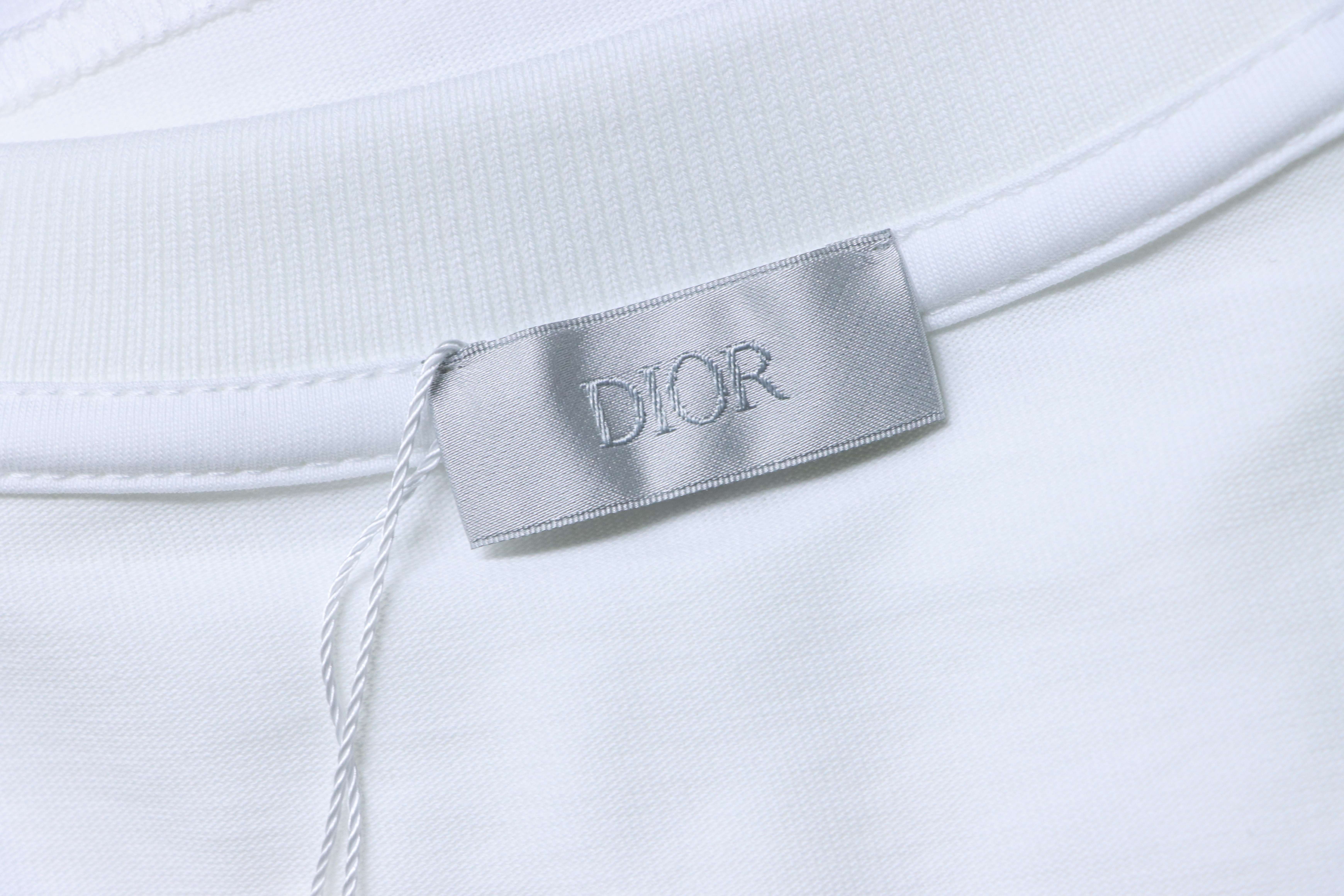 Dior 26SS 1947 Embroidered Letter T-Shirt White H140