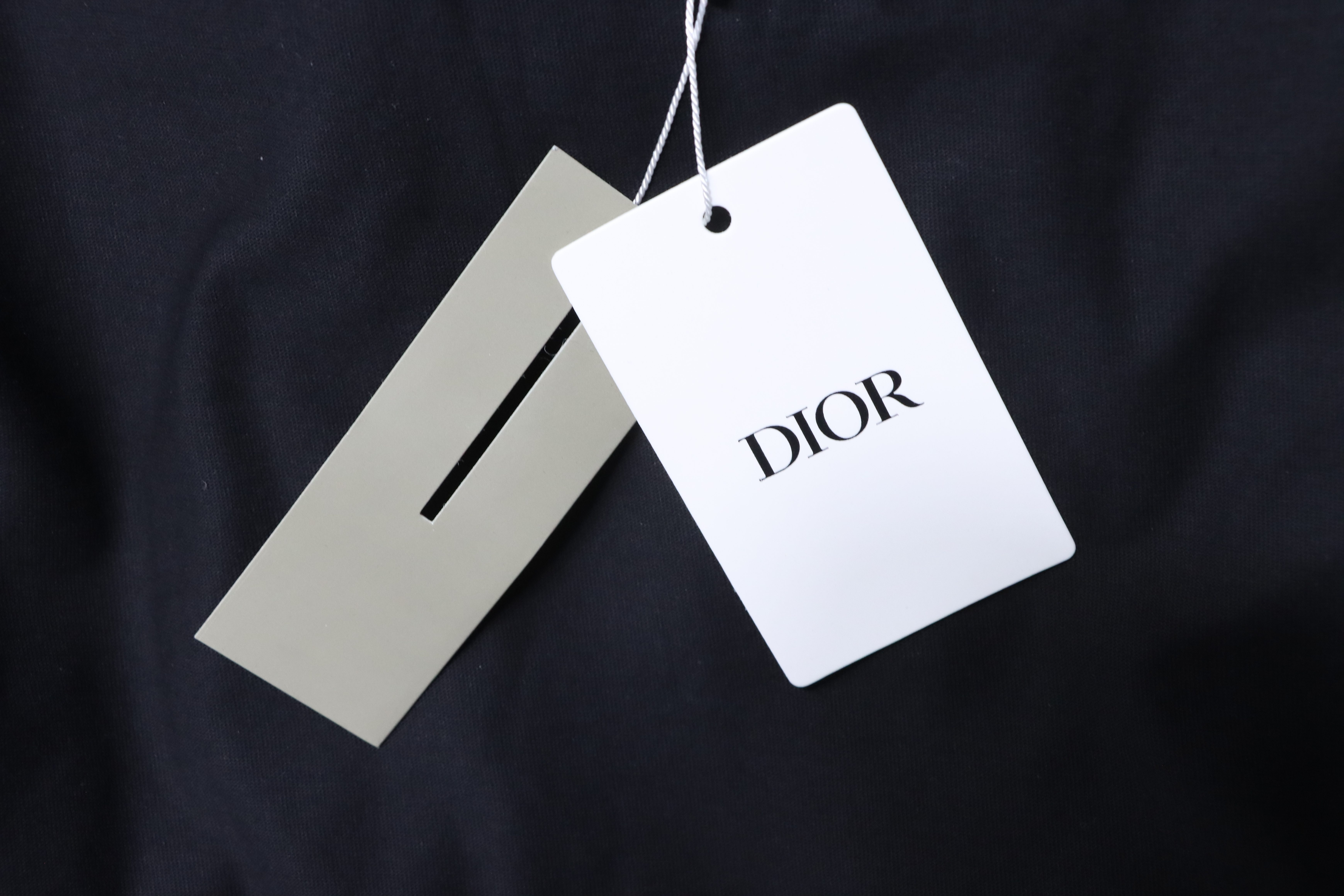 Dior Distressed Letter Logo Print T-Shirt Black H160