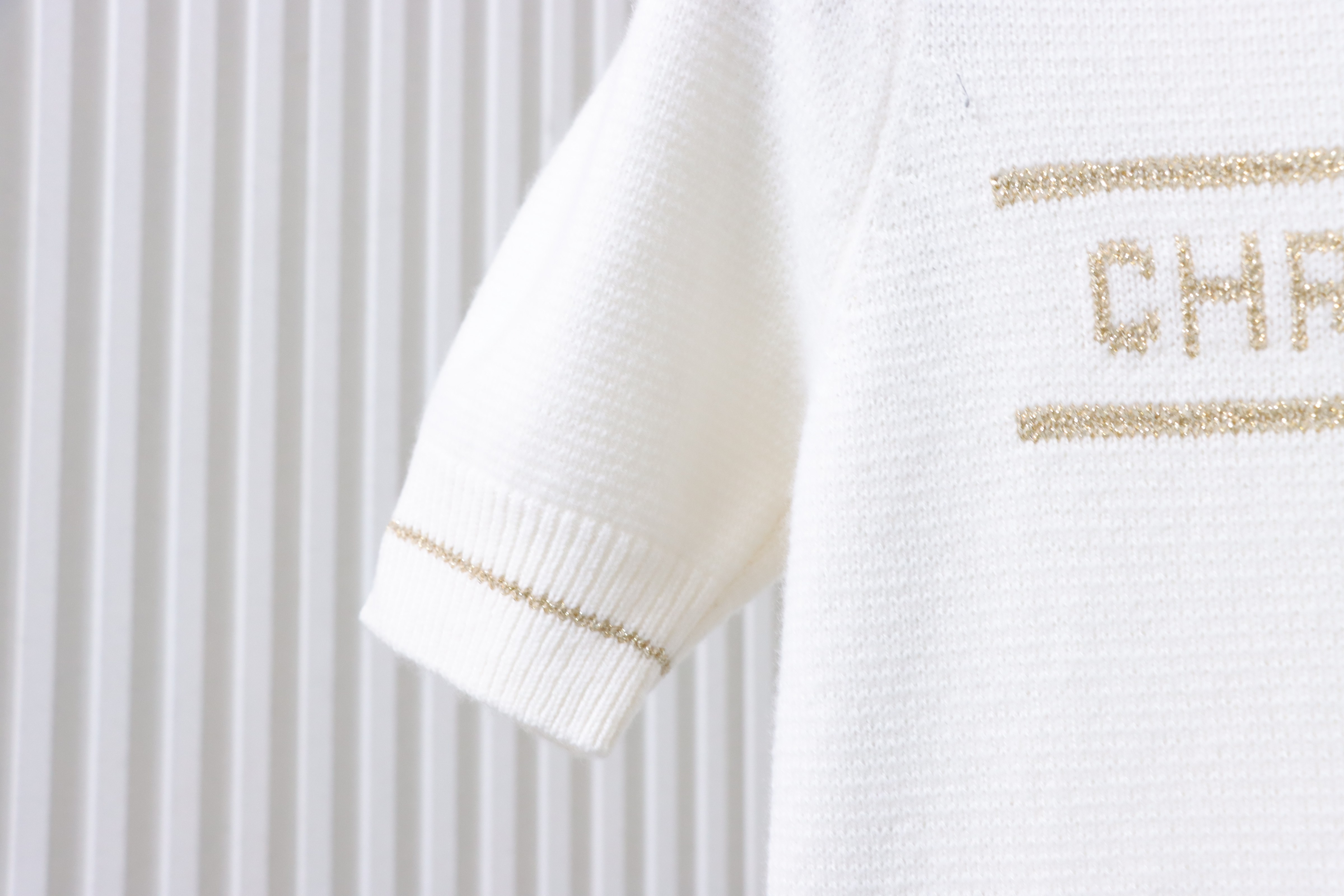 Dior Pure Wool Knit Short Sleeve Sweater White H270