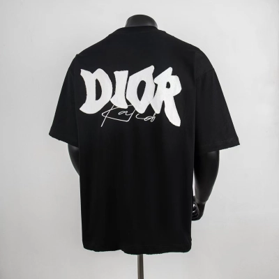 Dior Script Patch T-Shirt Black 9004 H120 01