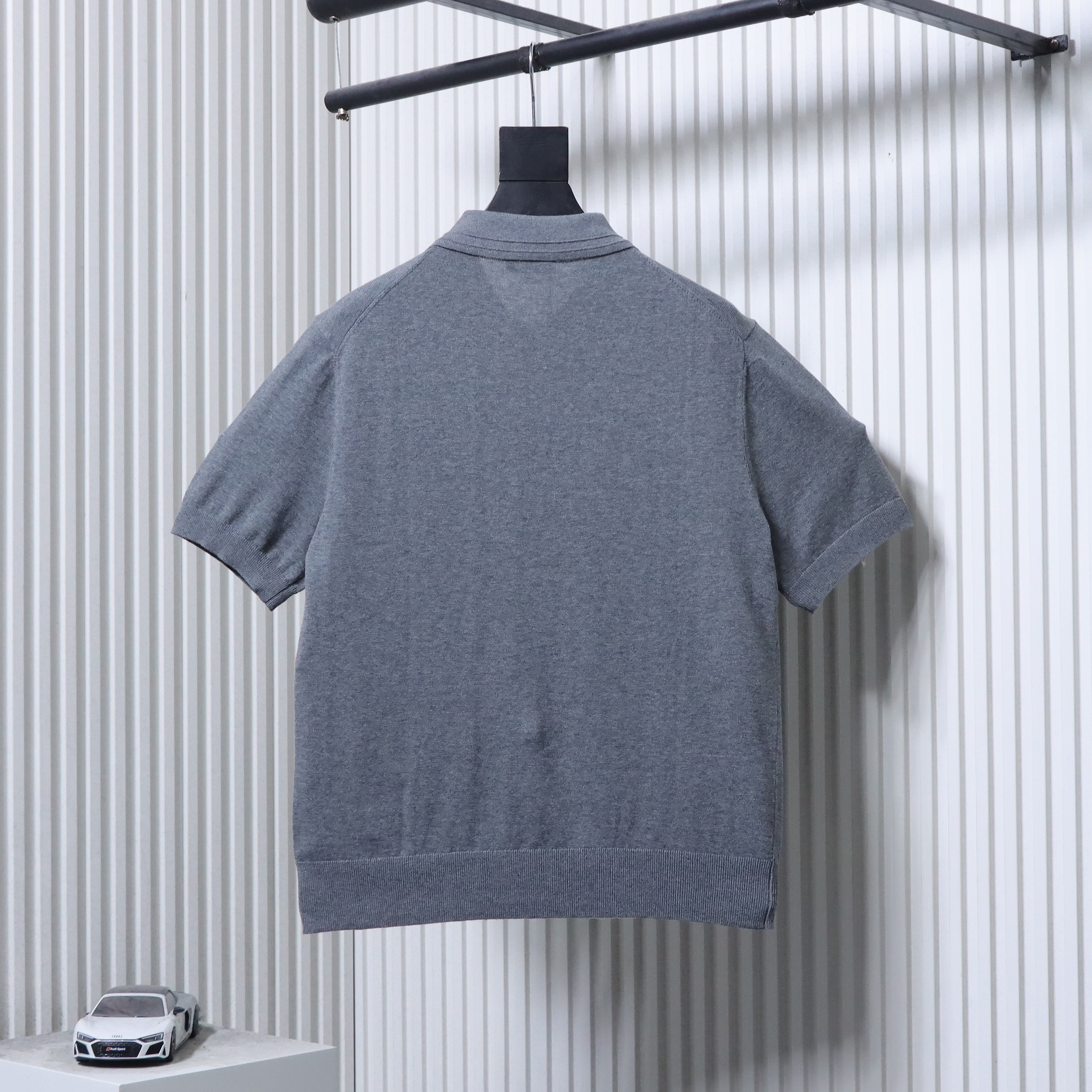 Dior Small Logo Embroidered Knit Polo Grey H210