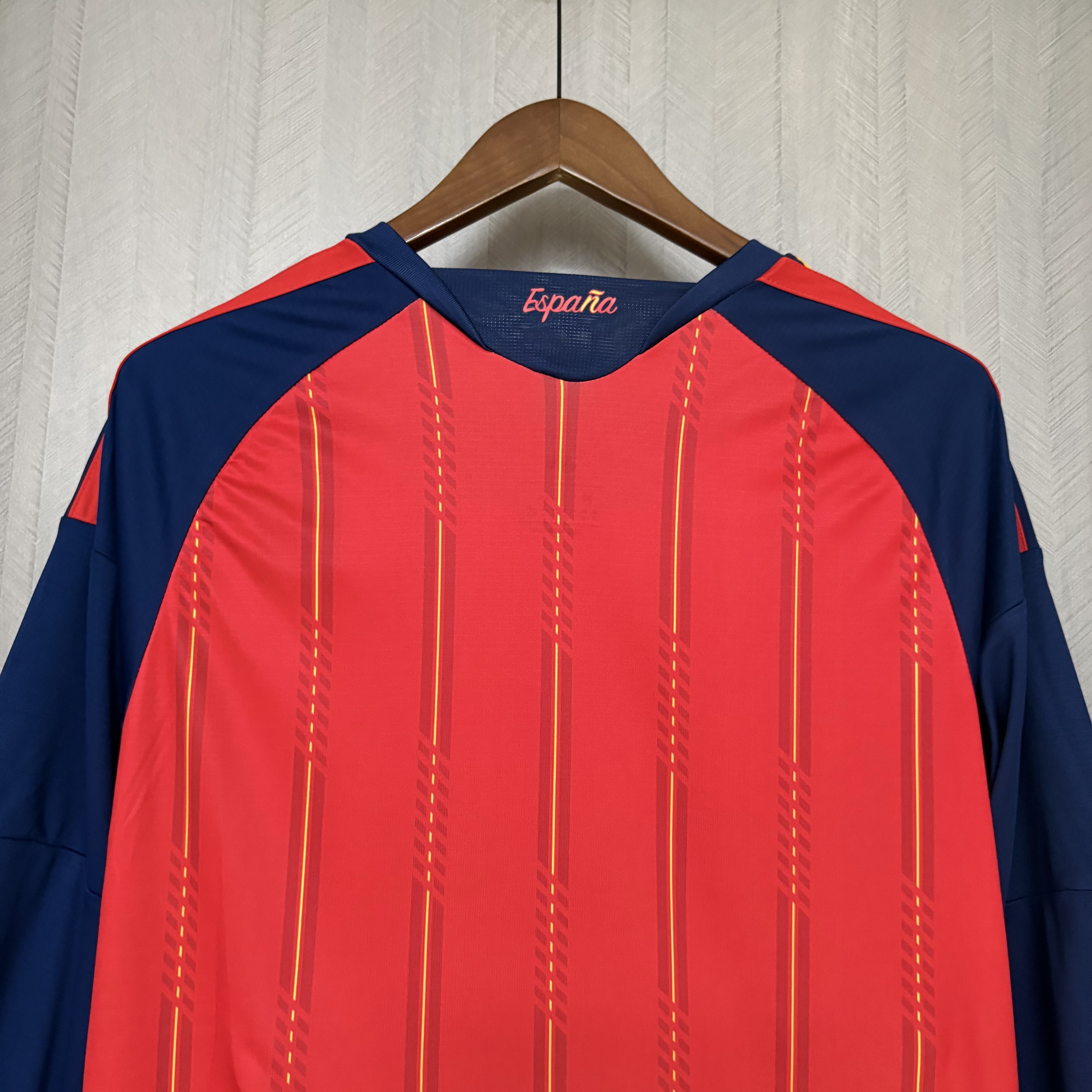Spain 2026 Fan Long Sleeve Home Jersey