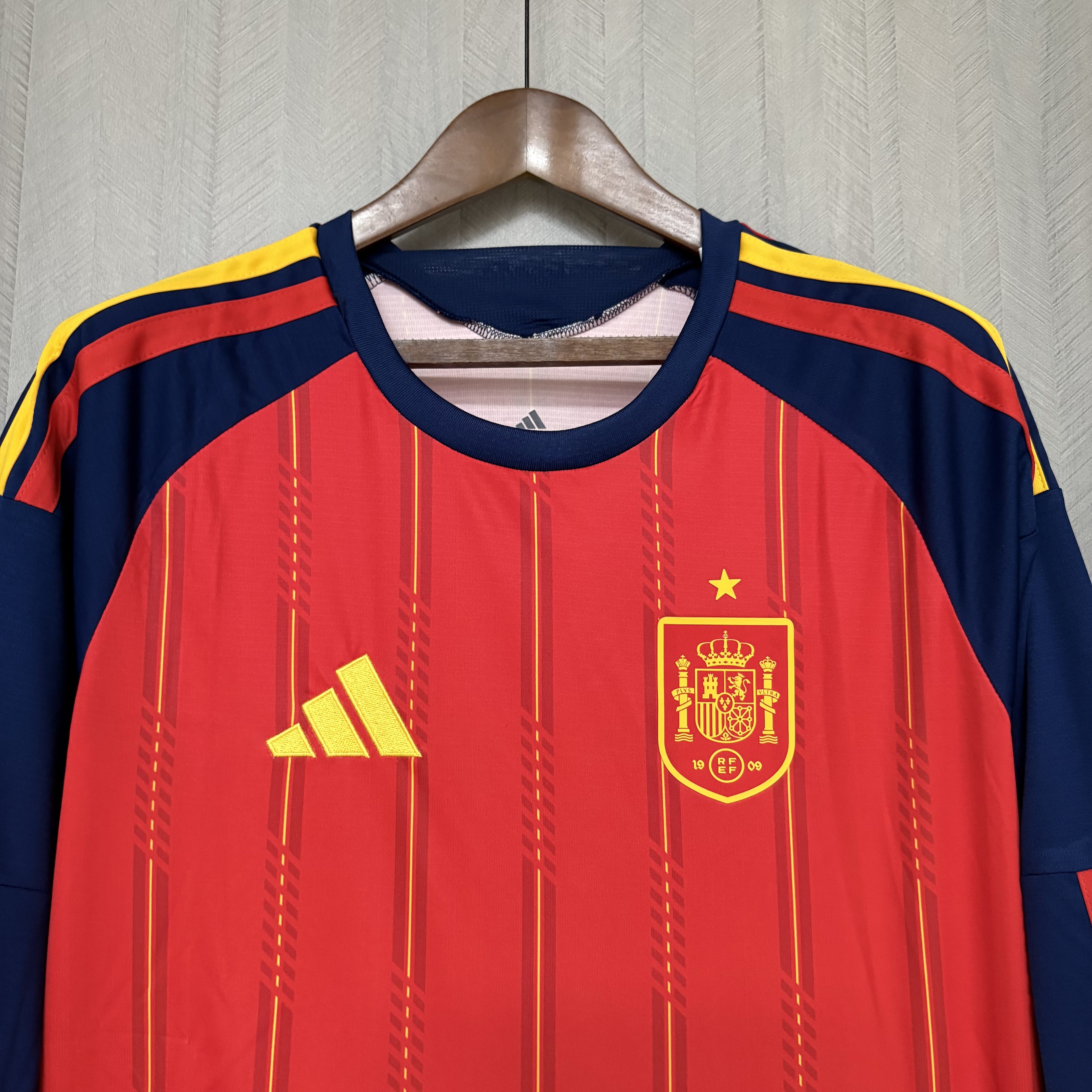 Spain 2026 Fan Long Sleeve Home Jersey