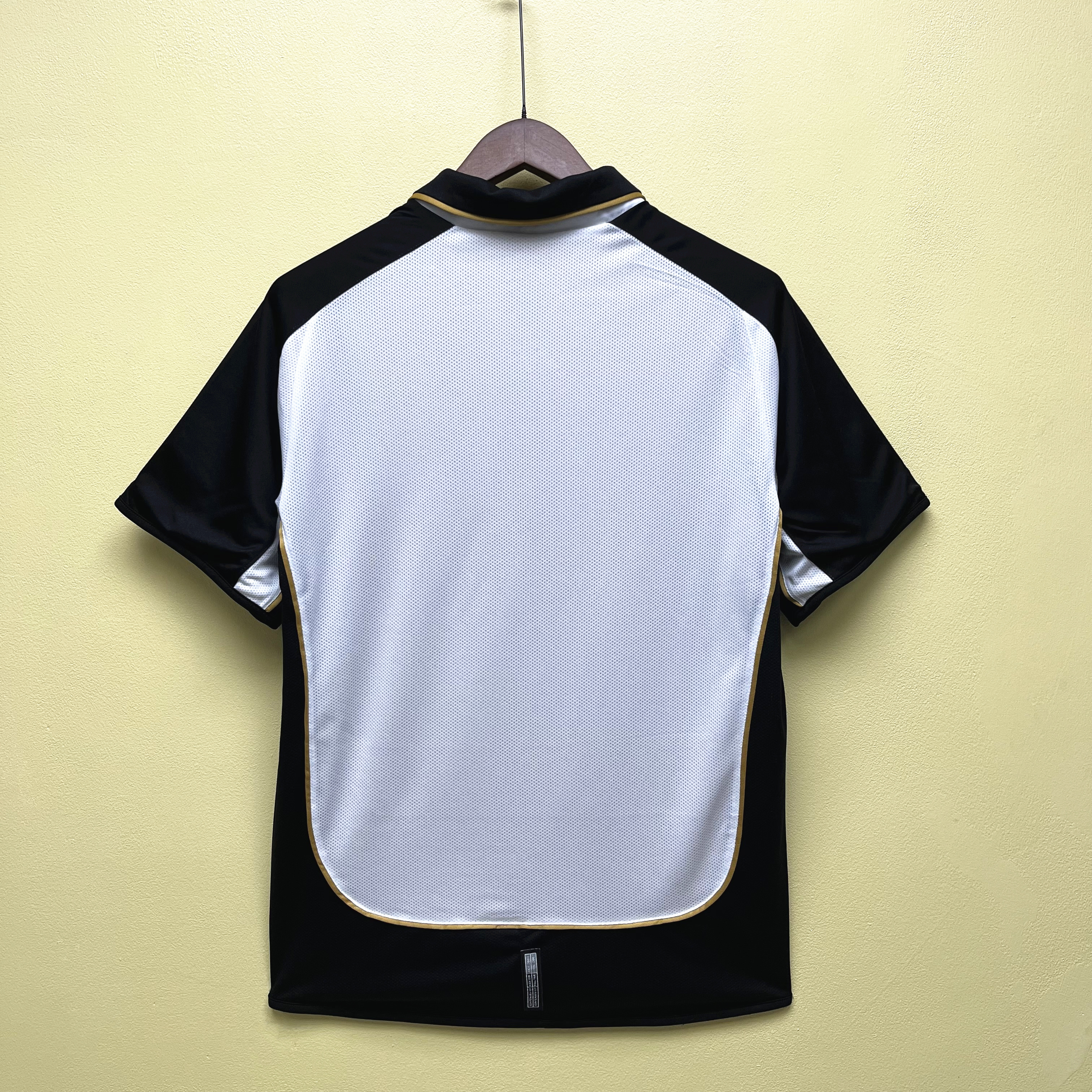 M-U 01/02 Retro Centennial Edition Black Gray, Gold