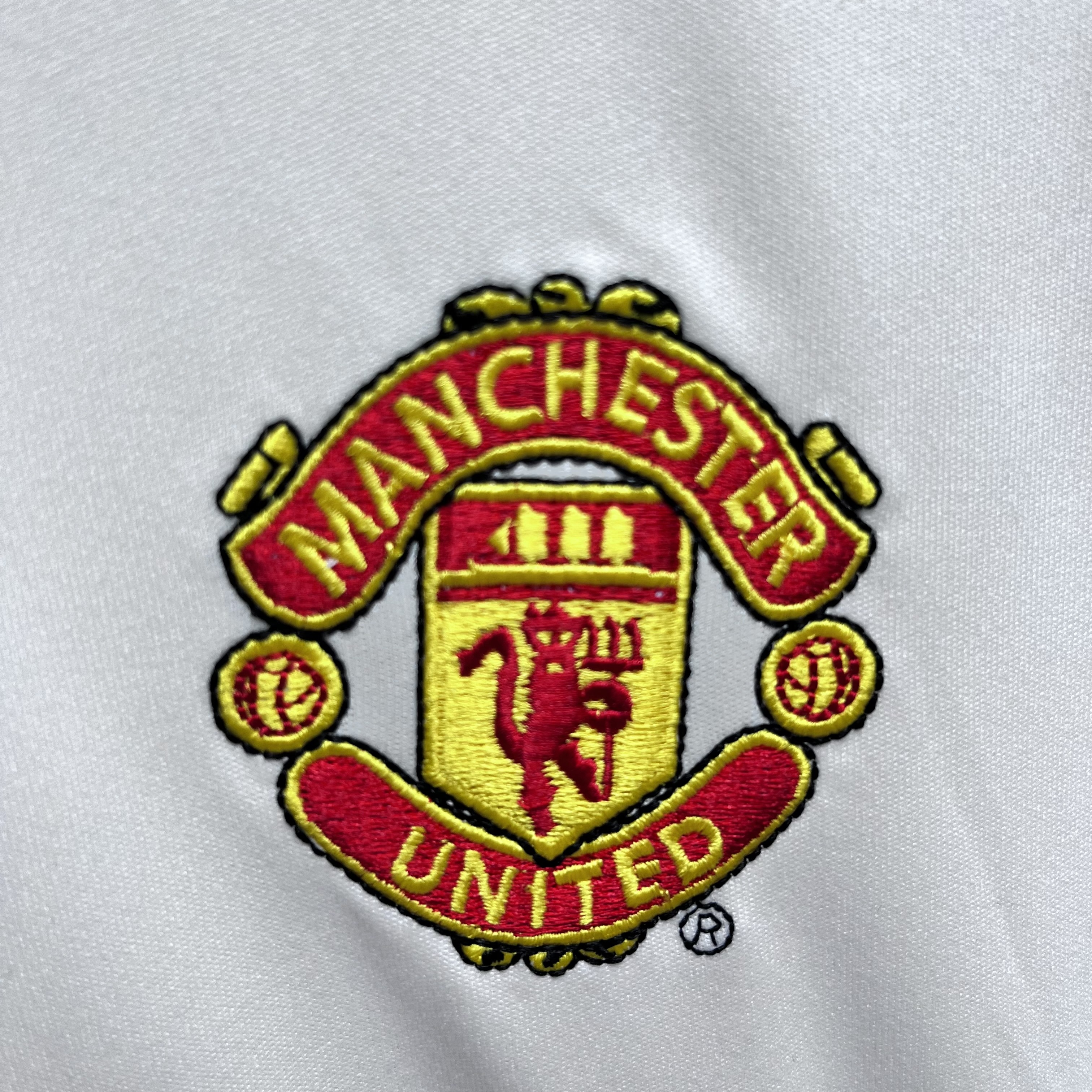 M-U 02/03 away Retro