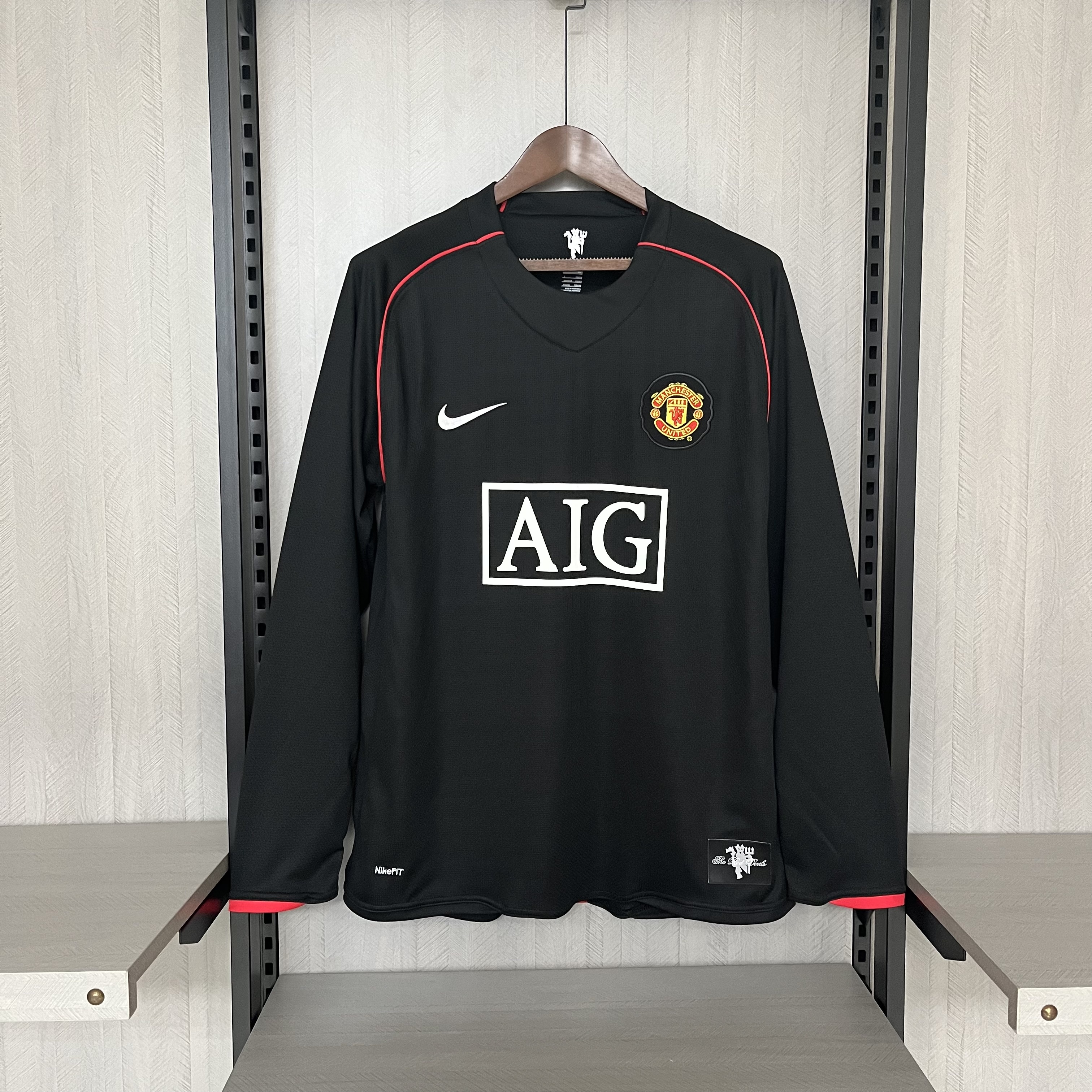 M-U 2007/08 long sleeve away Retro