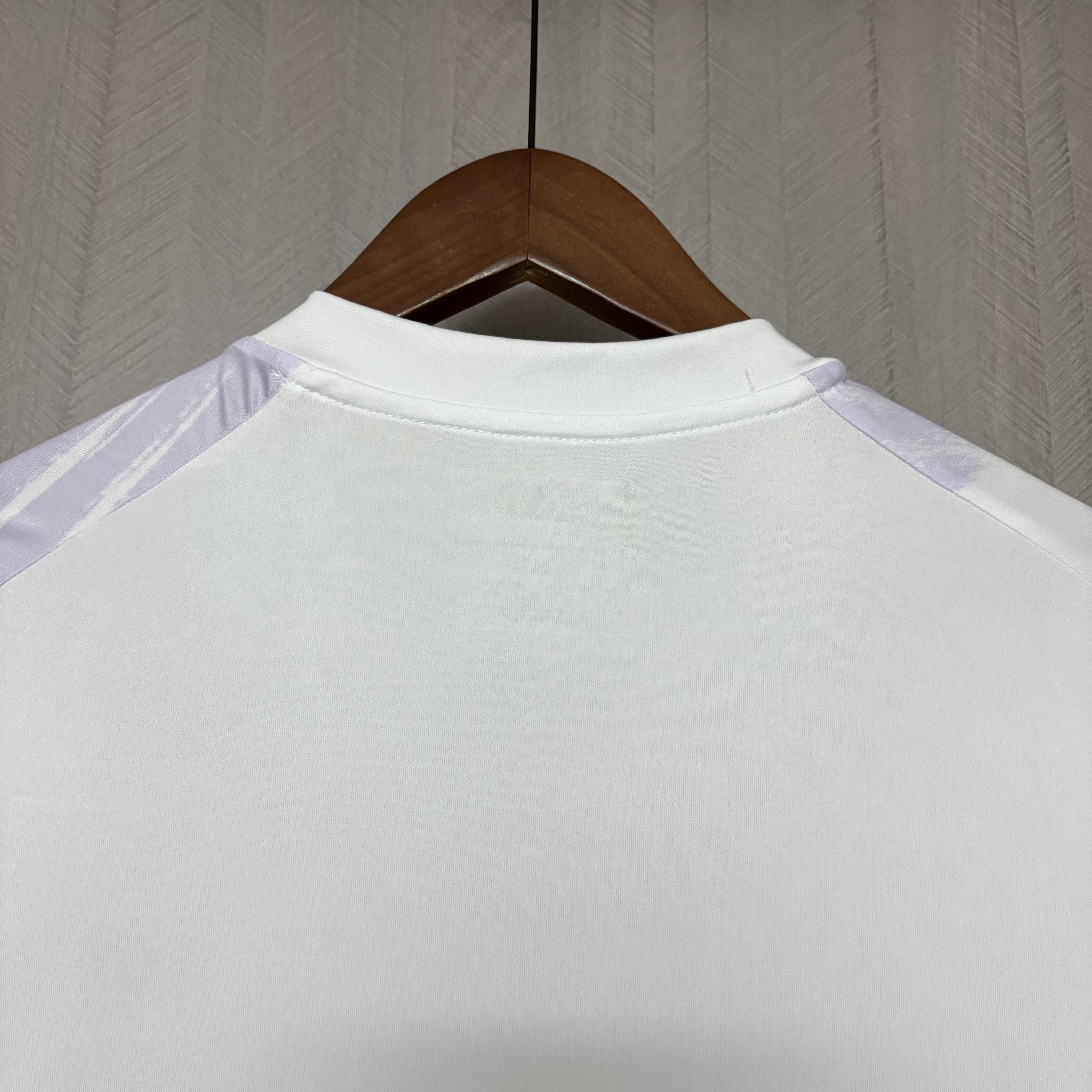 M-U 2024/25 away Jersey