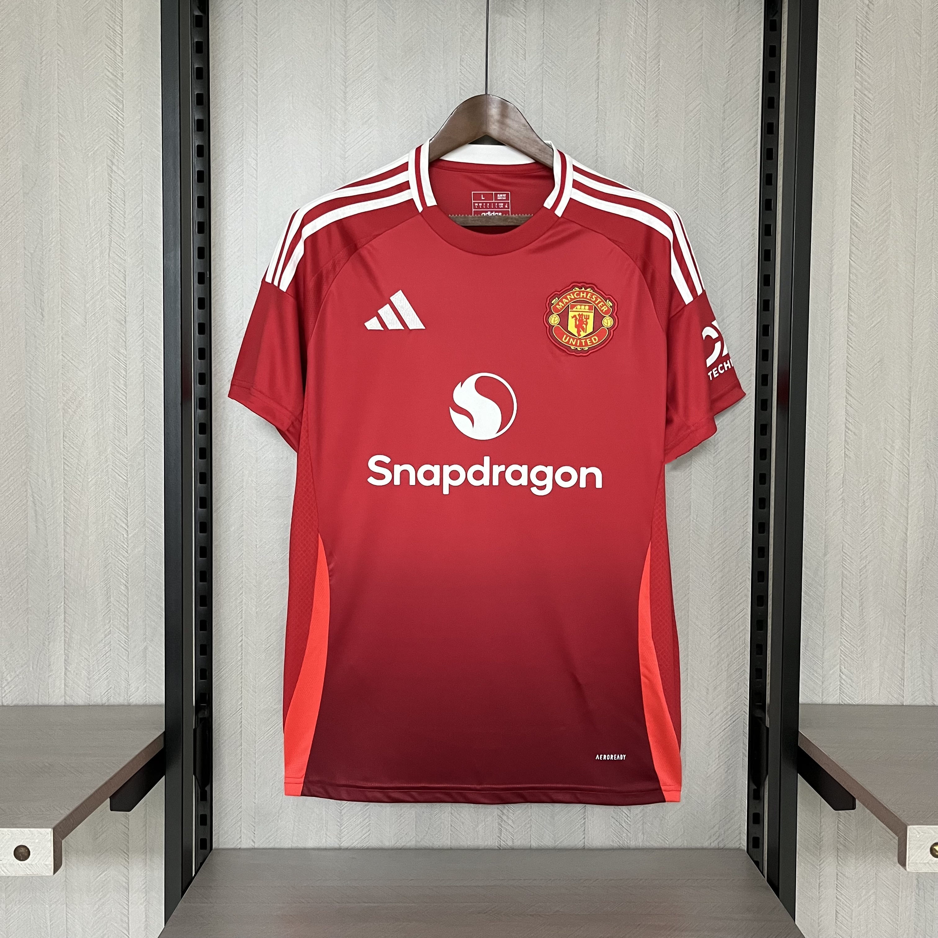 M-U 2024/25 home Jersey