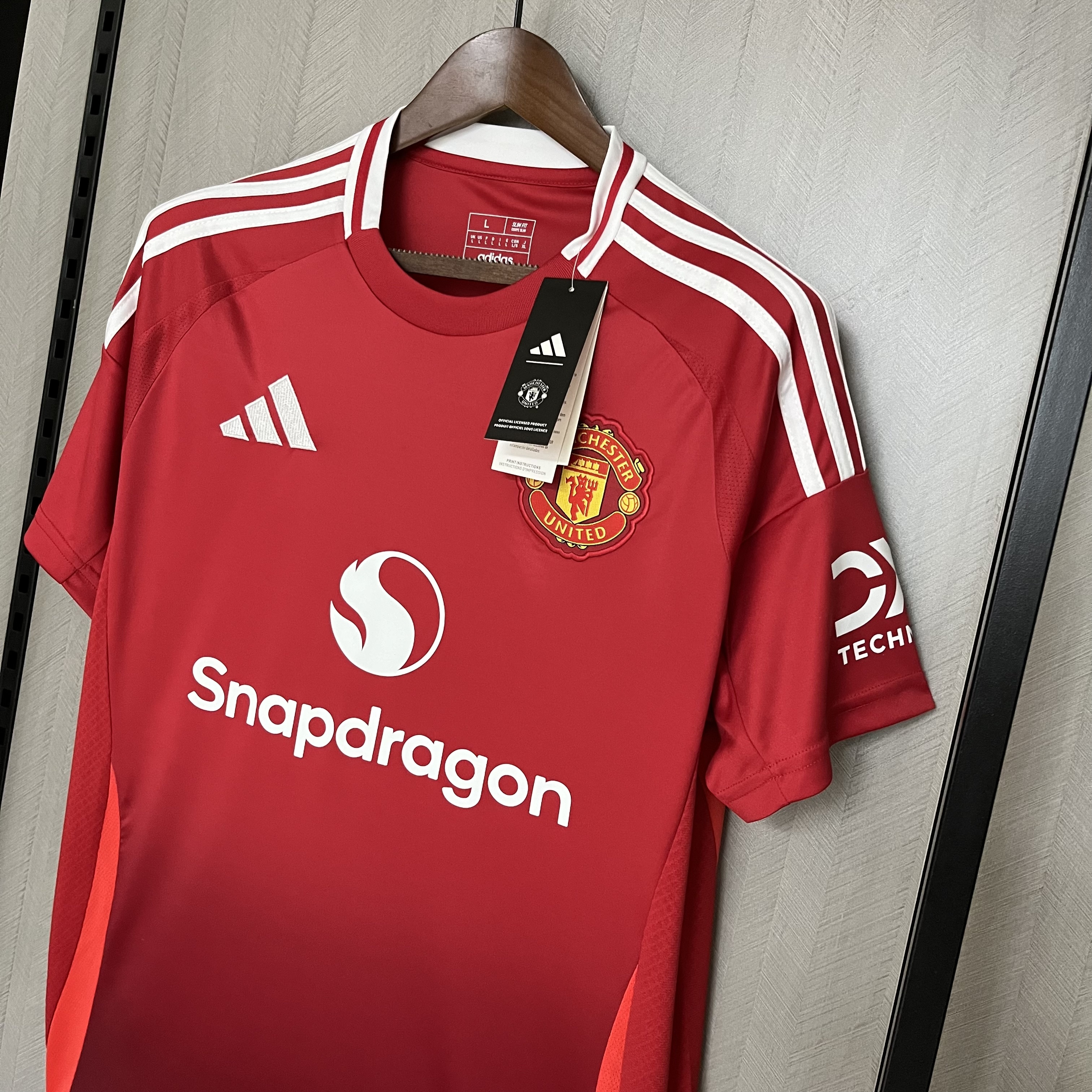 M-U 2024/25 home Jersey