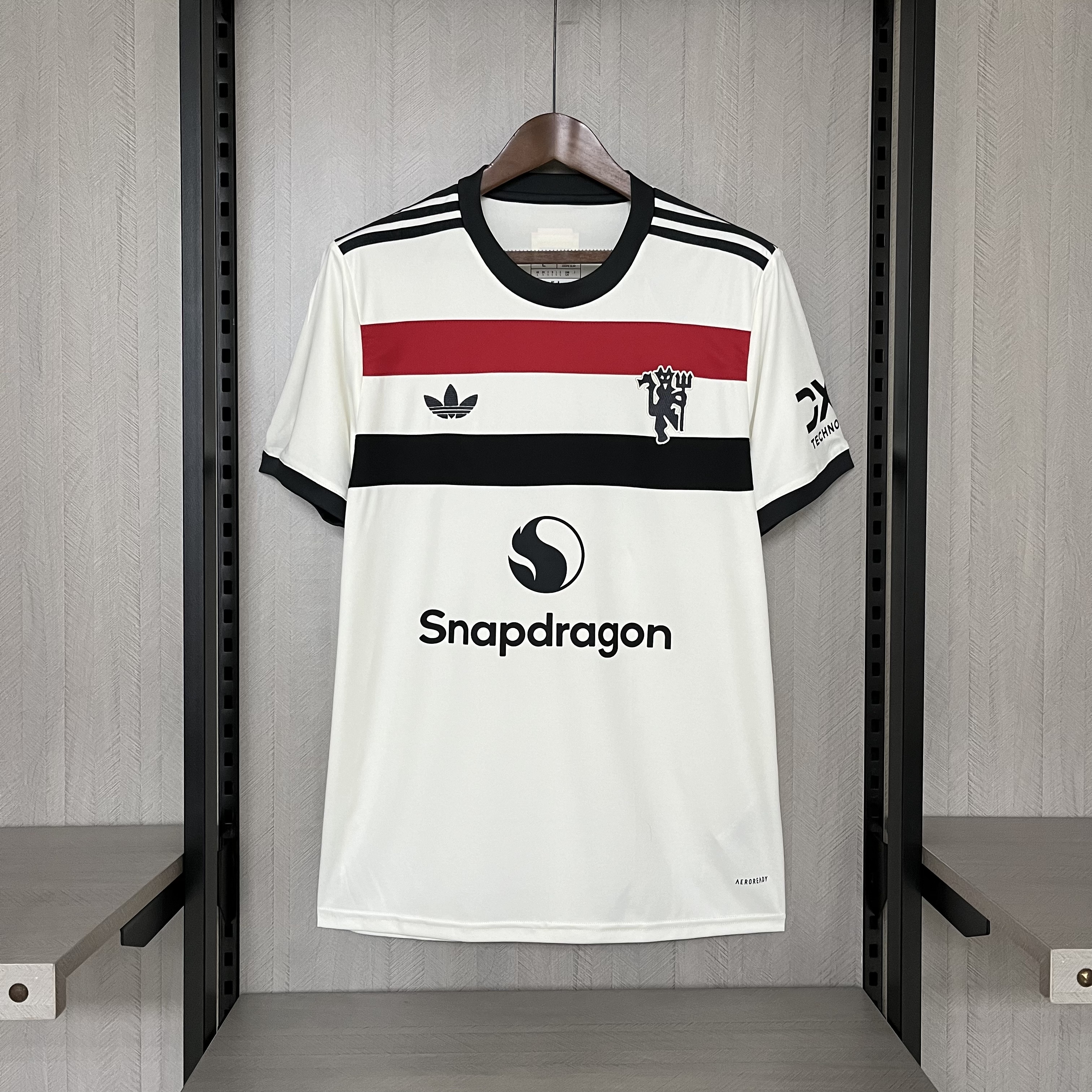 M-U 2024/25 III Jersey