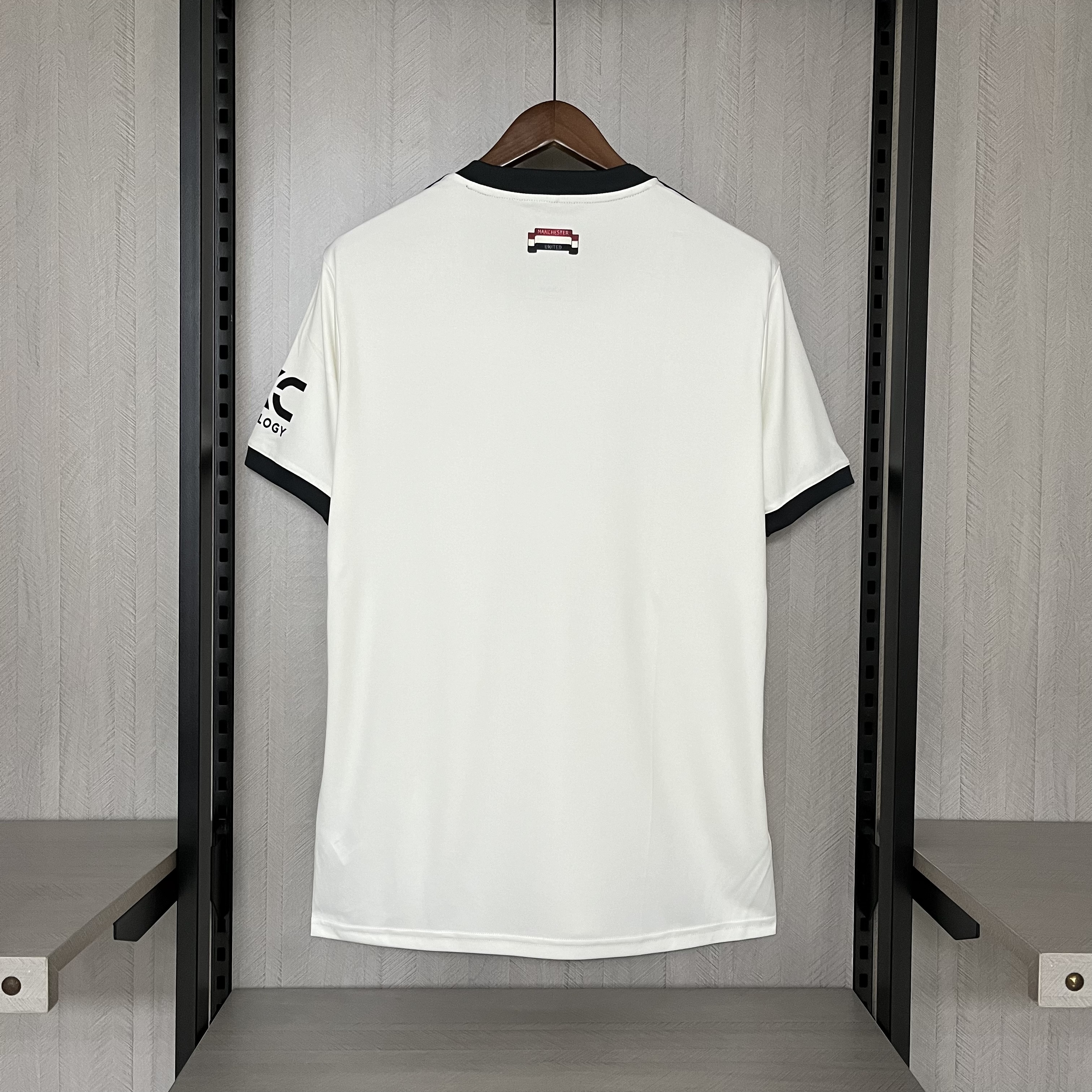 M-U 2024/25 III Jersey